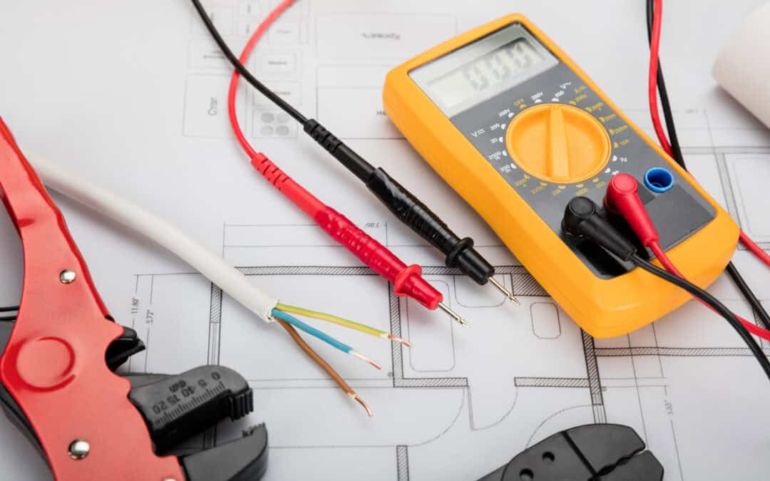 Vérification installation électrique pour les particuliers : contrôles, normes et obligations